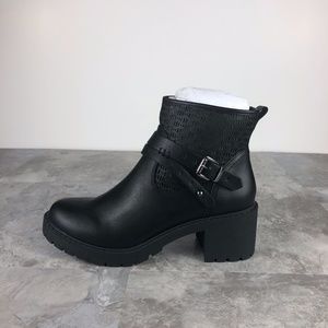SO PLATY Black Strappy Moto Ankle Boots